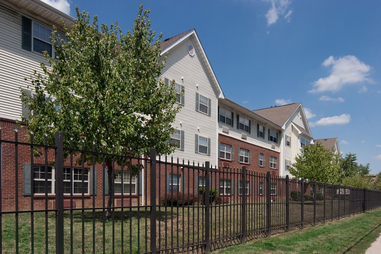 Photo of AVON VIEW APTS at 3601 READING RD CINCINNATI, OH 45229