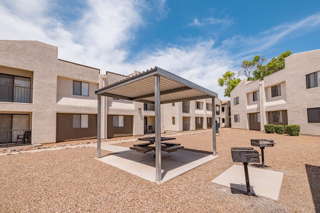 Photo of Mission Creek Apartments. Affordable housing located at 1451 W Ajo Way Tucson, AZ 85713
