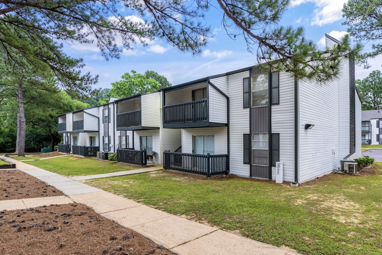 Photo of PARKLANE APT HOMES. Affordable housing located at 6725 ZEIGLER BLVD MOBILE, AL 36608