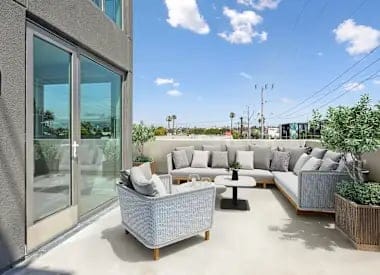 Photo of Coro Apartments. Affordable housing located at 3045 Crenshaw Blvd Los Angeles, CA 90016