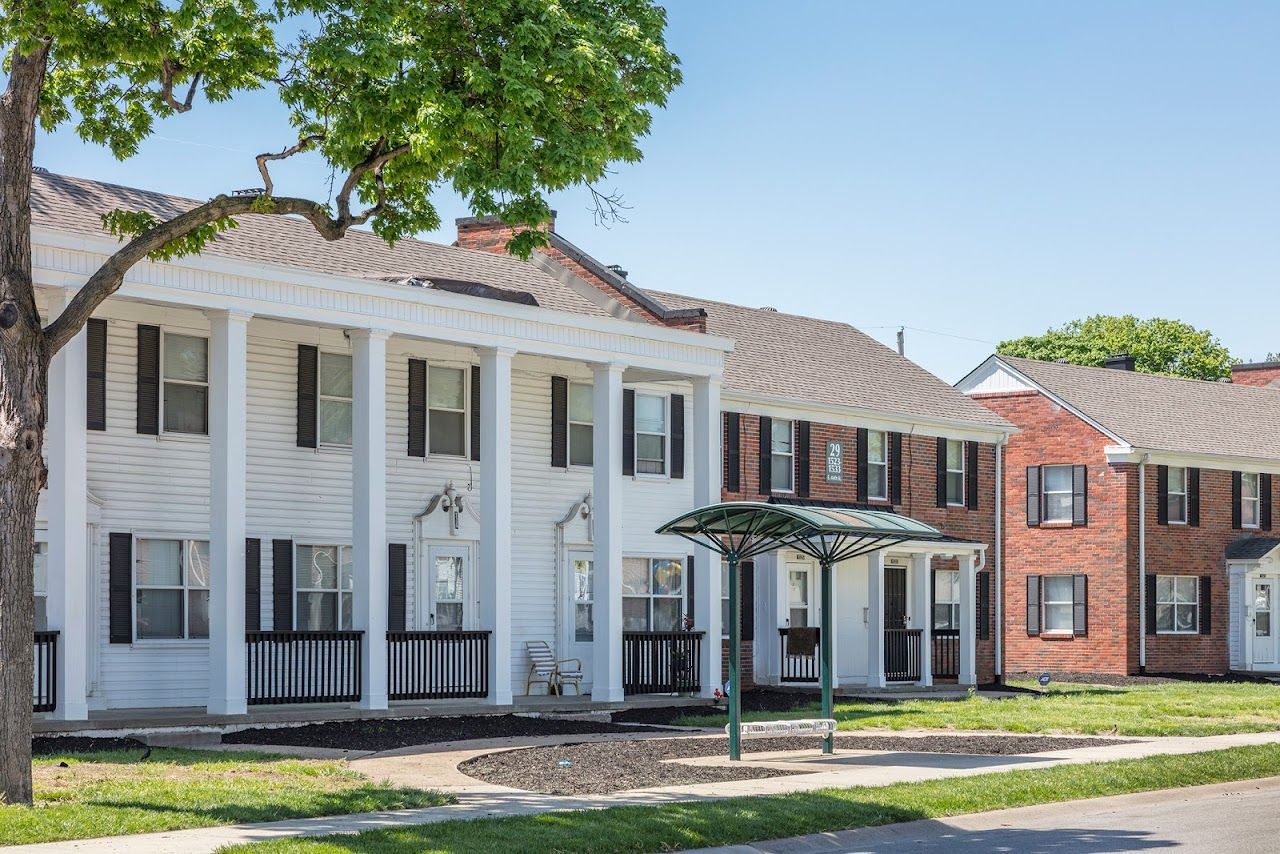 Photo of VILLAGE GREEN APTS. Affordable housing located at 1500 E 46TH ST KANSAS CITY, MO 64110