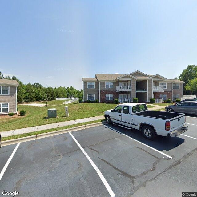 Photo of KINGS ROW APARTMENTS. Affordable housing located at 1706 KINGS ROW DRIVE KINGS MOUNTAIN, NC 28086
