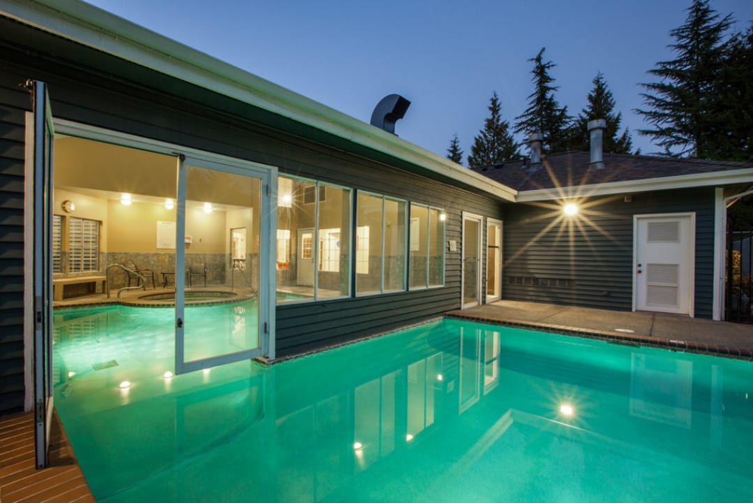 Photo of Modera Bridle Trails. Affordable housing located at 13033 NE 70th Pl Kirkland, WA 98033
