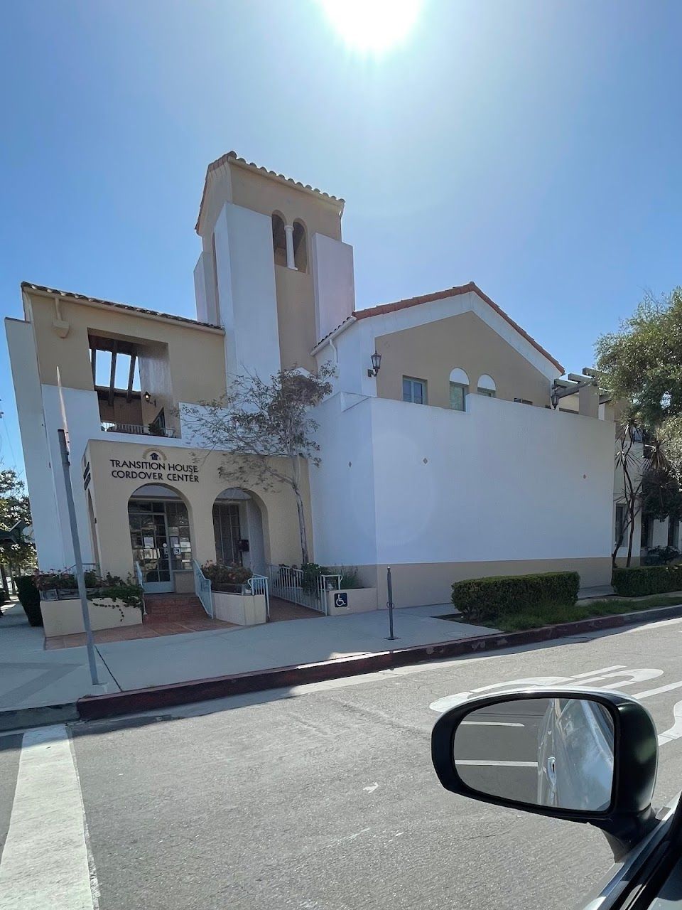 Photo of MOM'S APTS at 425 E COTA ST SANTA BARBARA, CA 93101