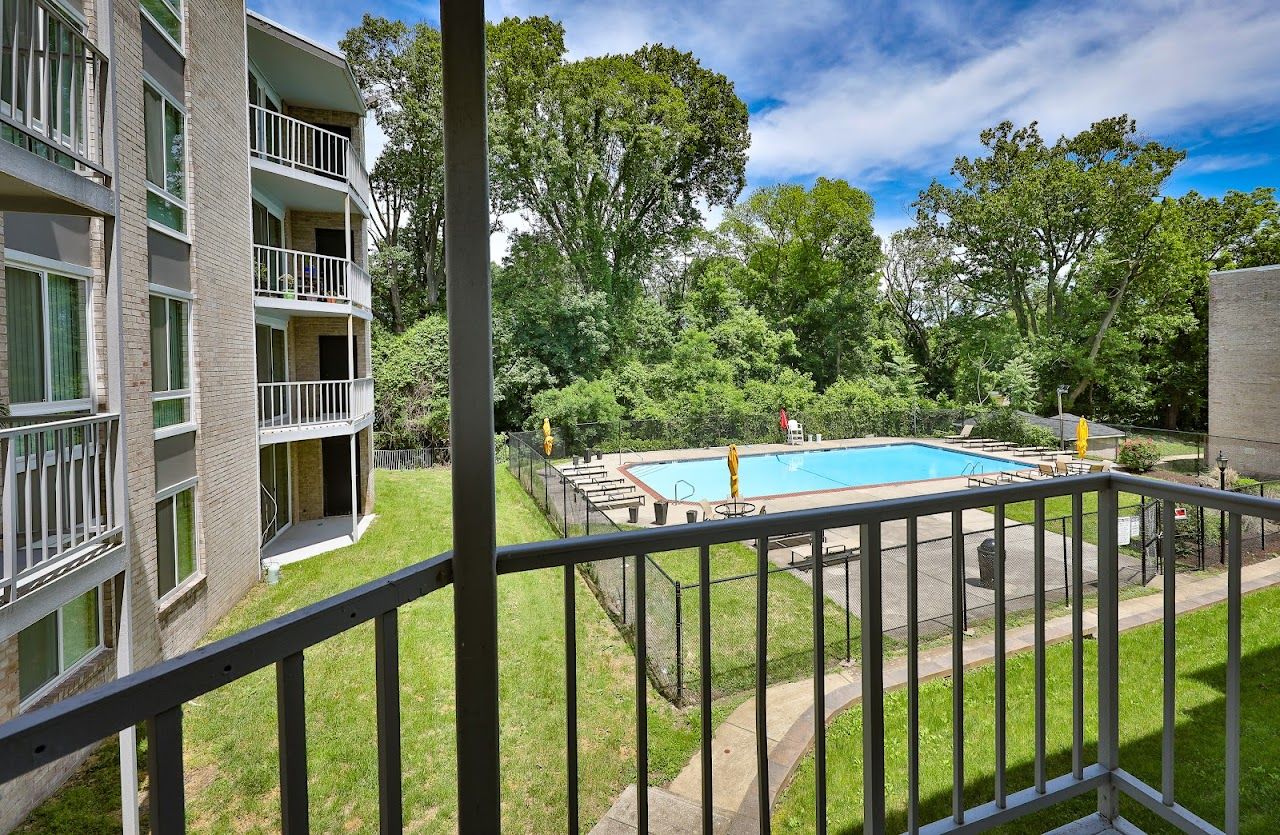 Photo of FAIRMOUNT APTS at 3601 CONSHOHOCKEN AVE PHILADELPHIA, PA 19131