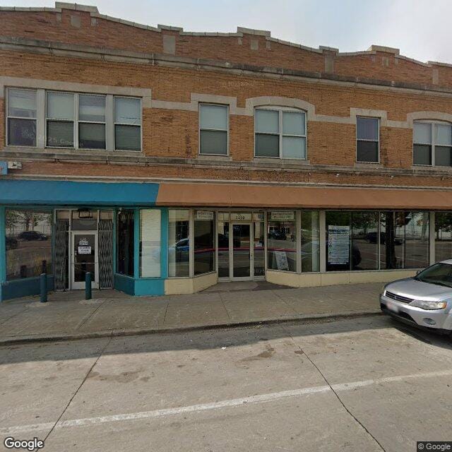 Photo of COLUMBIA SQUARE at 3333 W N AVE MILWAUKEE, WI 53208