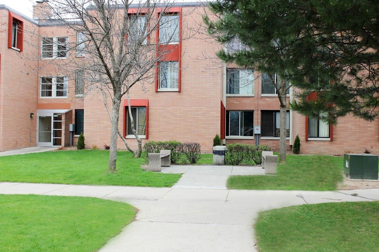 Photo of HIGHLAND PARK APARTMENTS. Affordable housing located at 1110 N 17TH ST MILWAUKEE, WI 53233