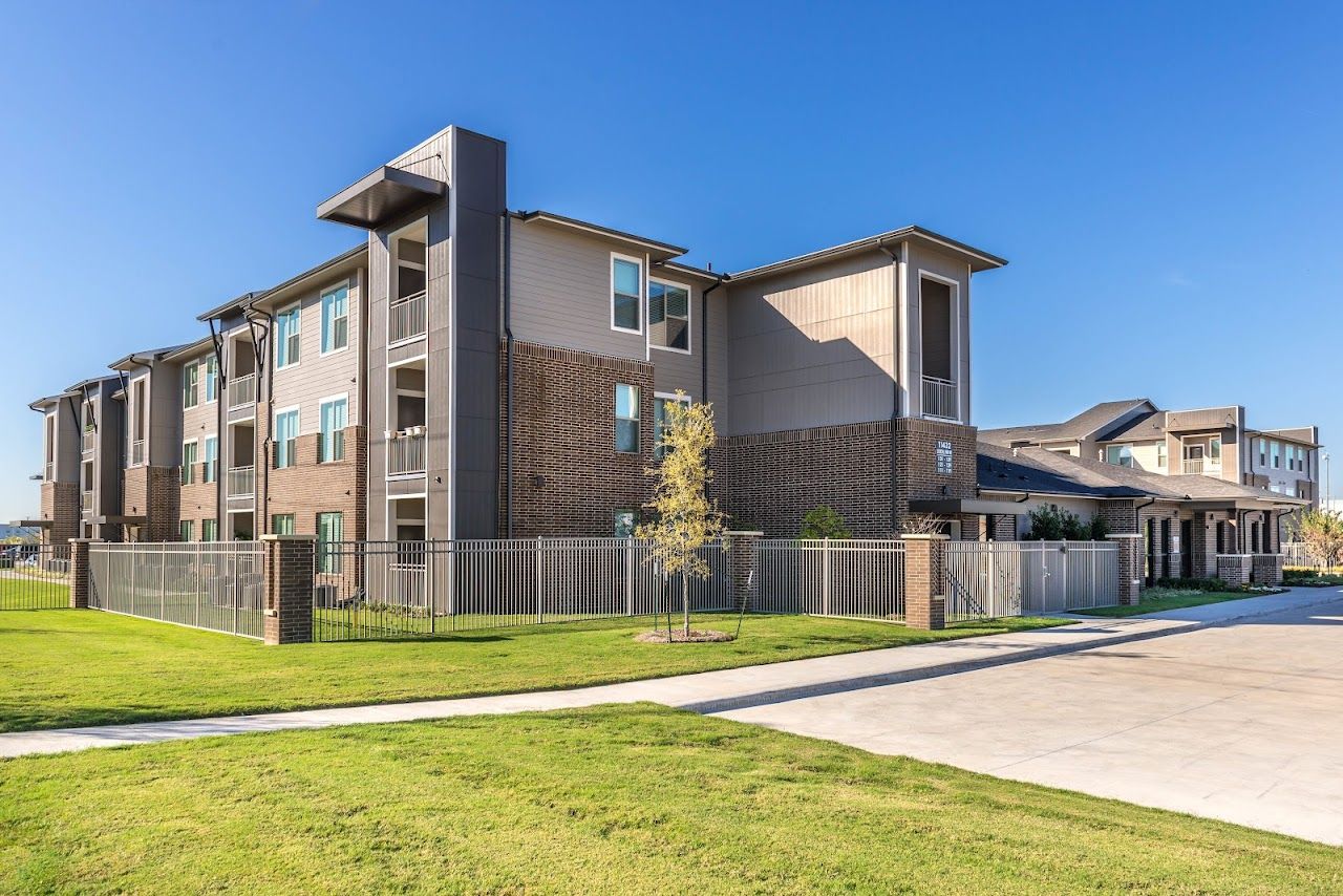 Photo of CHURCHILL AT GOLDEN TRIANGLE COMMUNITY. Affordable housing located at 11000 METROPORT WAY FORT WORTH, TX 76177