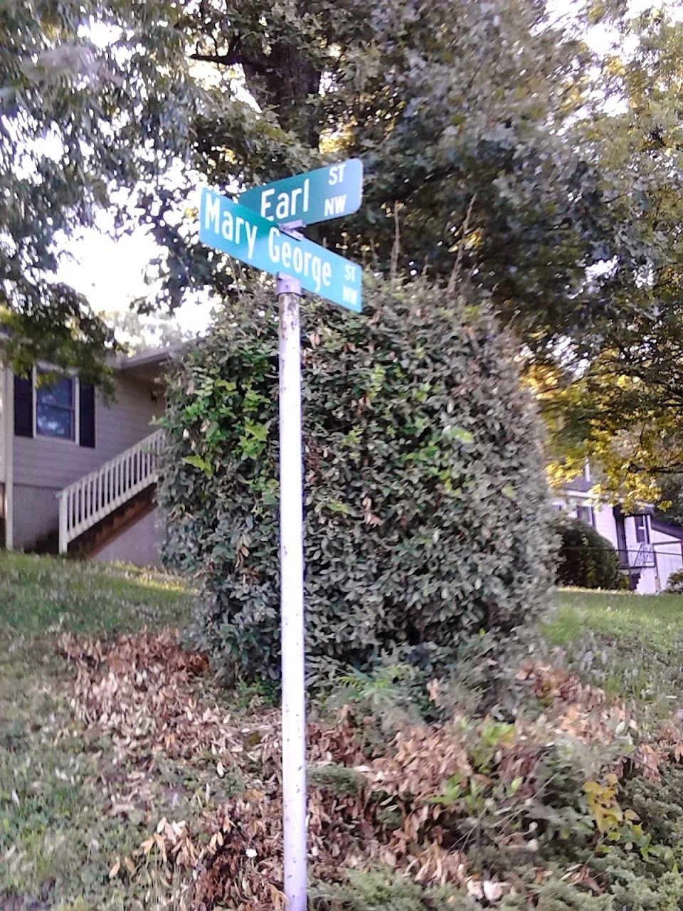 Photo of FLIPPER TEMPLE at 2479 ABNER TER NW ATLANTA, GA 30318