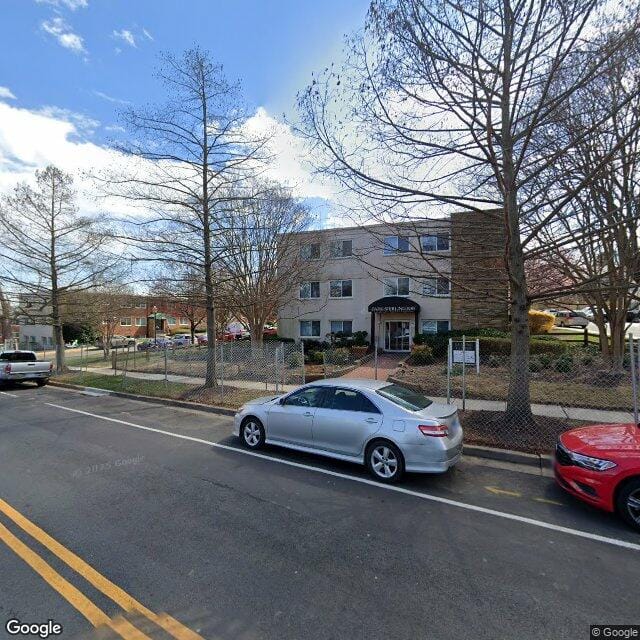 Photo of Park Shirlington Apartments. Affordable housing located at 4510 S 31st St Arlington, VA 22206