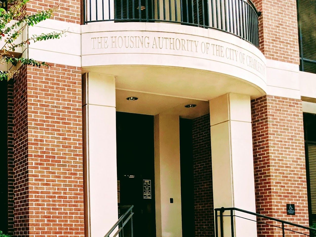 Photo of HOUSING AUTHORITY OF THE CITY OF CHARLESTON. Affordable housing located at 550 MEETING ST CHARLESTON, SC 29403