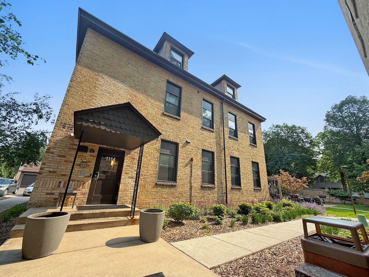 Photo of STONEHOUSE SQUARE APARTMENTS at 215 BROADWAY STREET MINNEAPOLIS, MN 55413