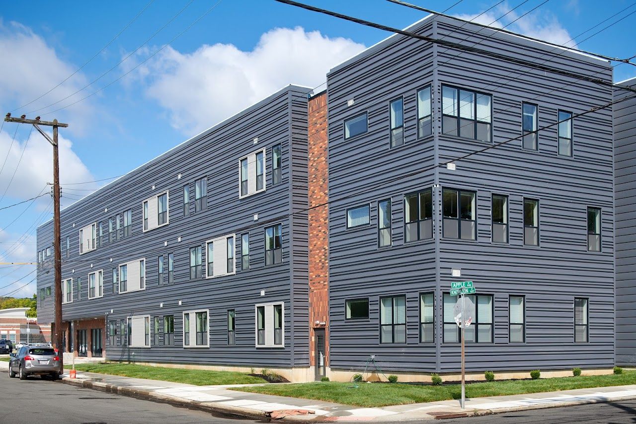Photo of APPLE STREET SENIOR at 4145 APPLE STREET CINCINNATI, OH 45223