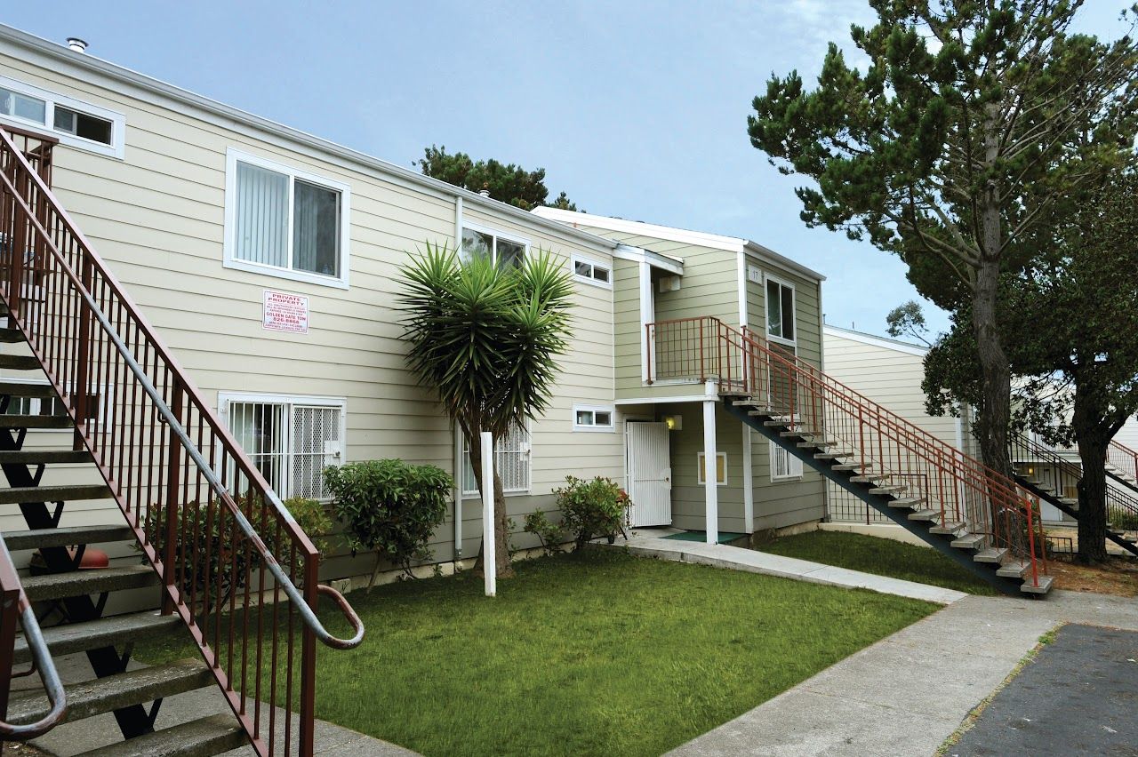 Photo of BAYVIEW APTS at 5 COMMER CT SAN FRANCISCO, CA 94124