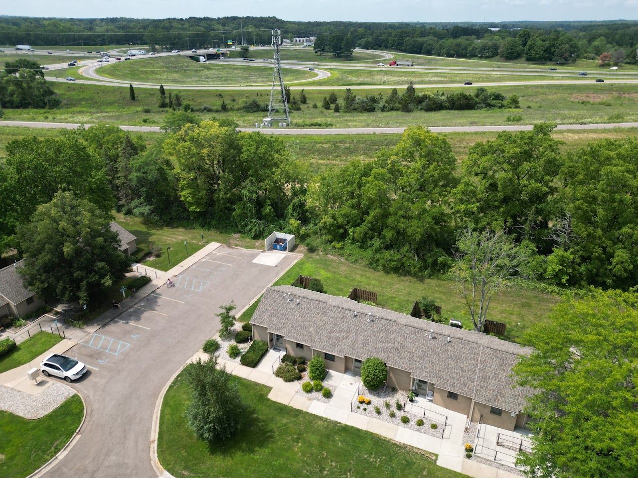 Photo of EVERGREEN NORTH. Affordable housing located at 5700 VINTAGE LANE KALAMAZOO, MI 49009