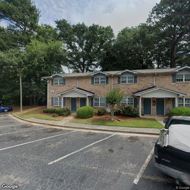 Photo of Waverly Manor Townhomes. Affordable housing located at 5830 Buford Hwy Norcross, GA 30071