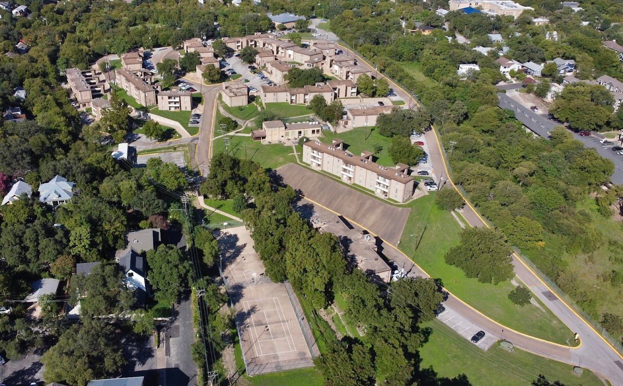 Photo of Austin Gateway at 505 Swanee Dr Austin, TX 78752