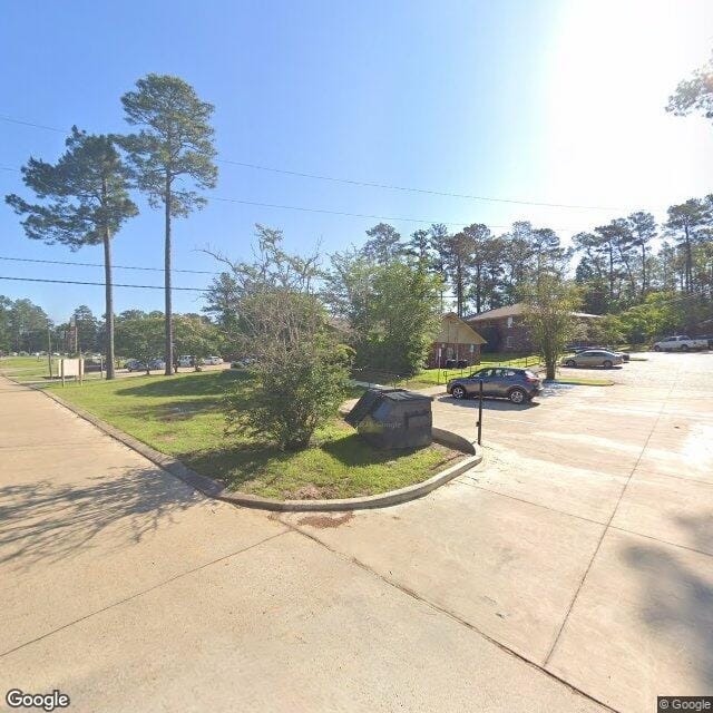 Photo of Piney Acres Apartments. Affordable housing located at 201 Sandifer Ln Pineville, LA 71360