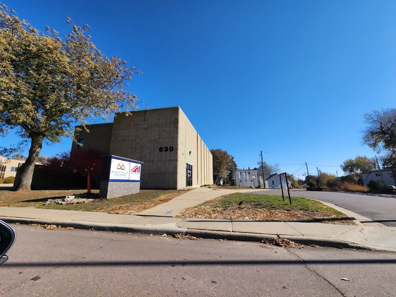 Photo of Sioux Falls Housing and Redevelopment Commission. Affordable housing located at 630 S Minnesota Avenue SIOUX FALLS, SD 57104