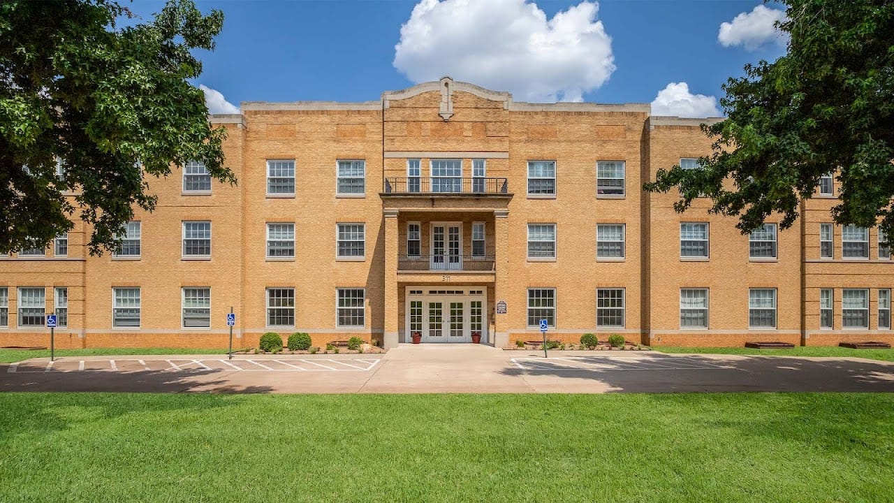 Photo of Clay Hall Senior Residences at 311 Lakeview Dr Enid, OK 73701