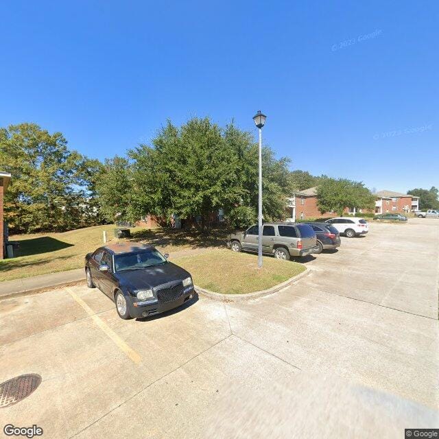 Photo of BEVERLYE CROSSINGS. Affordable housing located at 210 CROSSING LN DOTHAN, AL 36303