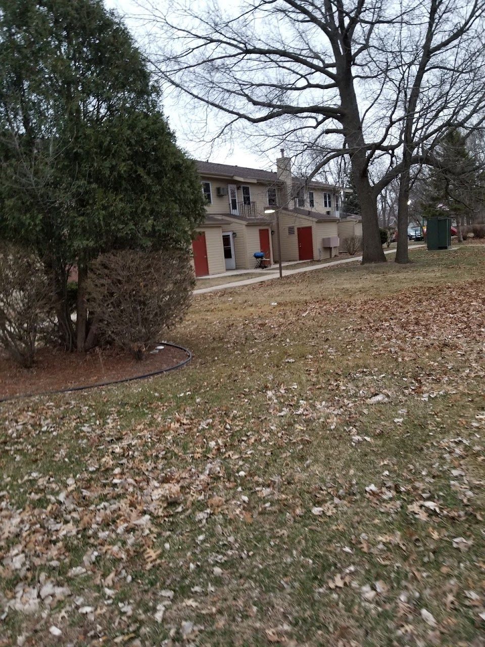 Photo of SHERIDAN/LINCOLN APARTMENTS. Affordable housing located at 901 82ND ST KENOSHA, WI 53143