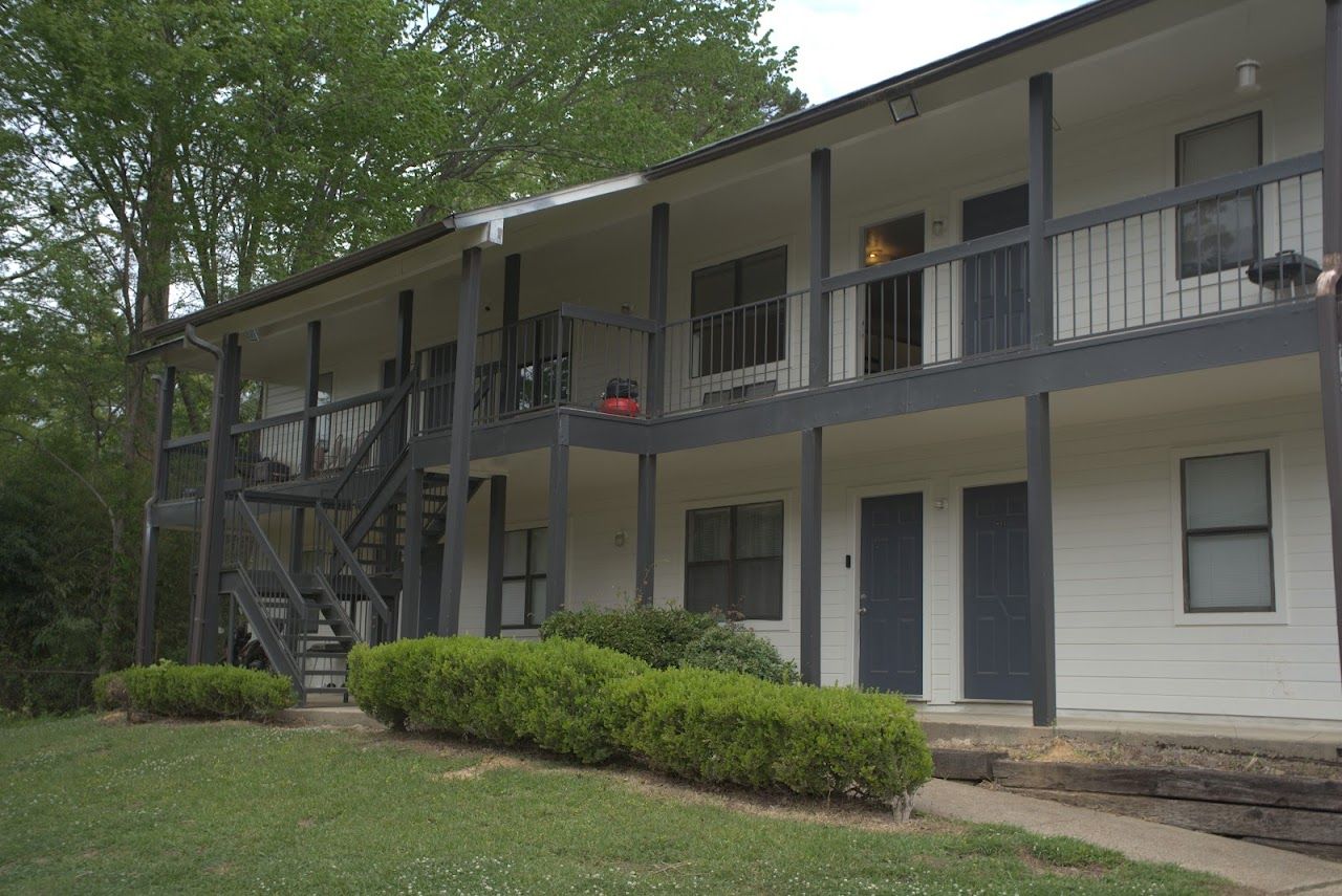Photo of River Bend Apartments at 2315 McFadden Rd Jackson, MS 39204