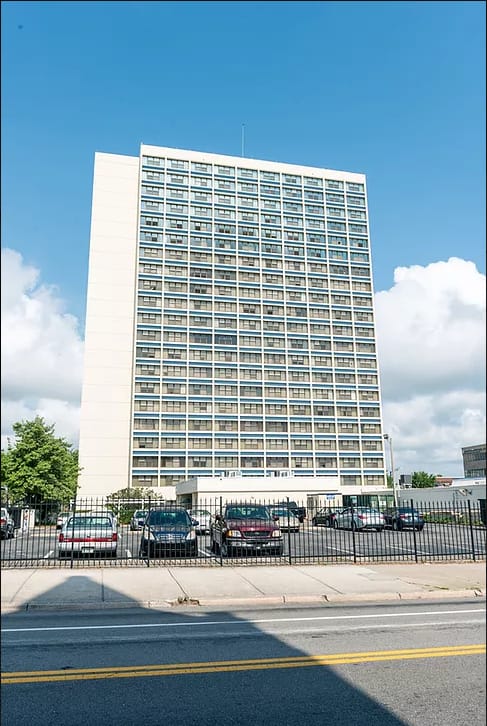 Photo of CATHEDRAL TERRACE. Affordable housing located at 701 NORTH OCEAN STREET JACKSONVILLE, FL 32202