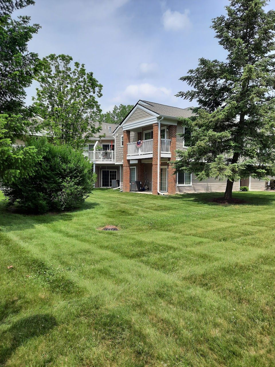 Photo of MARSH POINTE. Affordable housing located at 5895 MARSH RD HASLETT, MI 48840