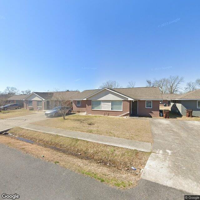 Photo of D'VILLE VILLAGE APARTMENTS at 424 LESSARD ST. DONALDSONVILLE, LA 70346