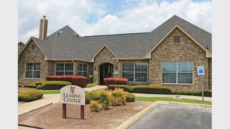 Photo of Eagle Ridge Apartments at 3703 Wurzbach Rd San Antonio, TX 78238