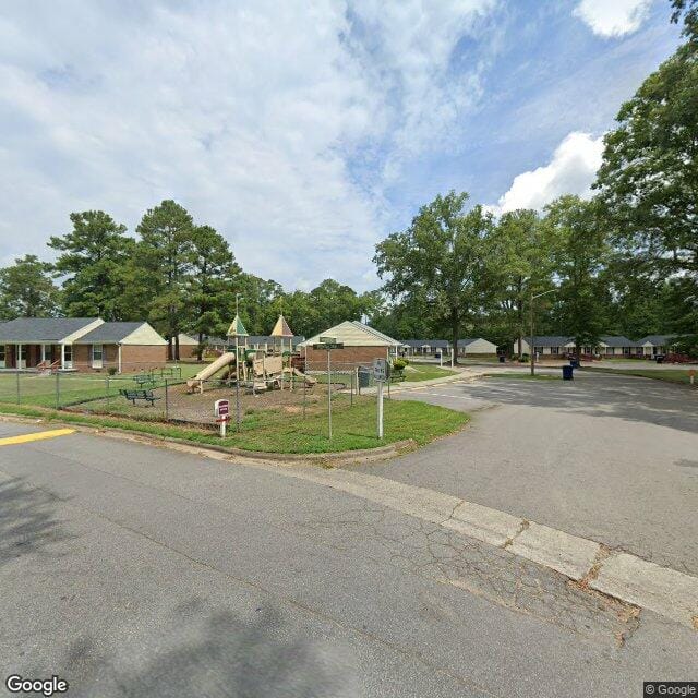 Photo of PINE FOREST APARTMENTS. Affordable housing located at 127 PEMBROKE DRIVE PLYMOUTH, NC 27962