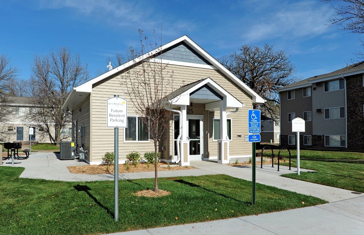 Photo of LONNIE ADKINS COURT APARTMENTS. Affordable housing located at 425 ST ANTHONY AVENUE SAINT PAUL, MN 55103