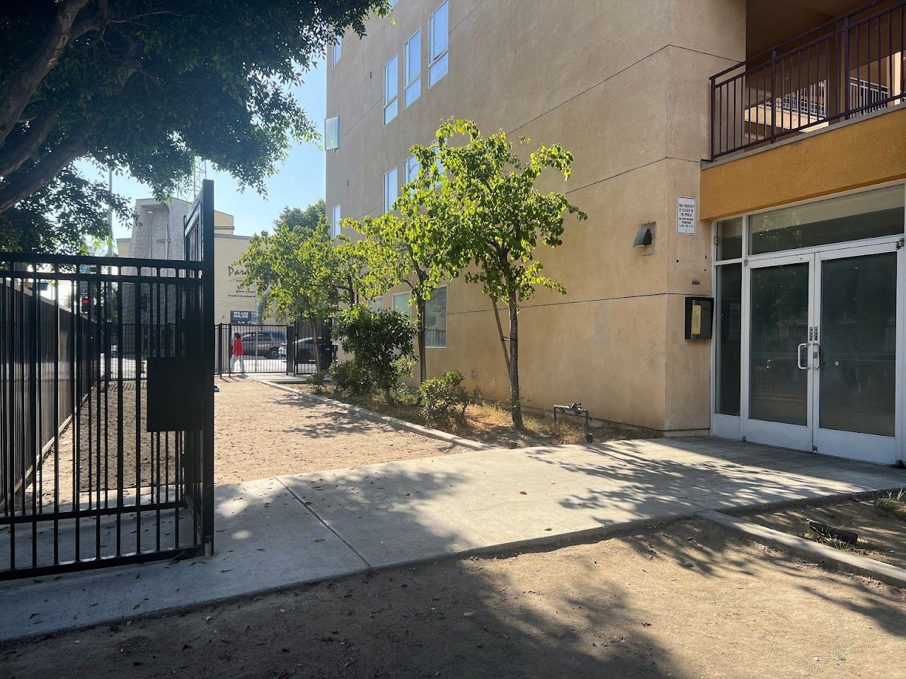 Photo of BROADWAY VILLAGE APTS II at 5101 S BROADWAY LOS ANGELES, CA 90037