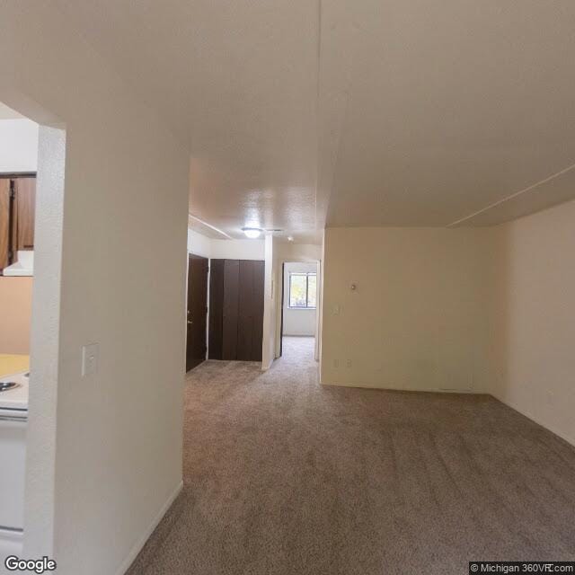 Photo of Shepley Apartments at 711 Fairway Dr Saint Louis, MI 48880