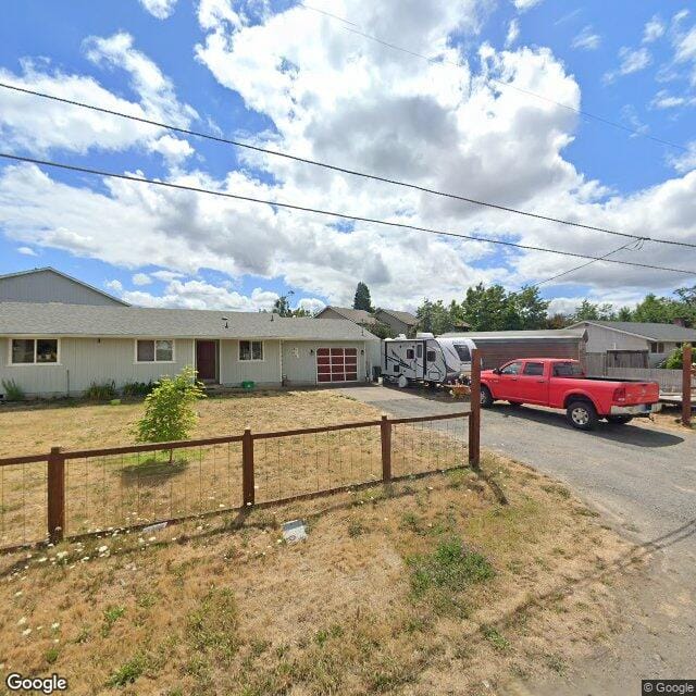 Photo of Witherspoon Court Apartments at 1390 Pennoyer Ave Cottage Grove, OR 97424