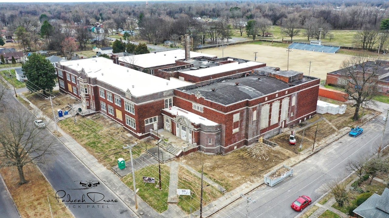 Photo of JETTON SCHOOL APARTMENTS. Affordable housing located at WALTER JETTON BLVD. PADUCAH, KY 42001