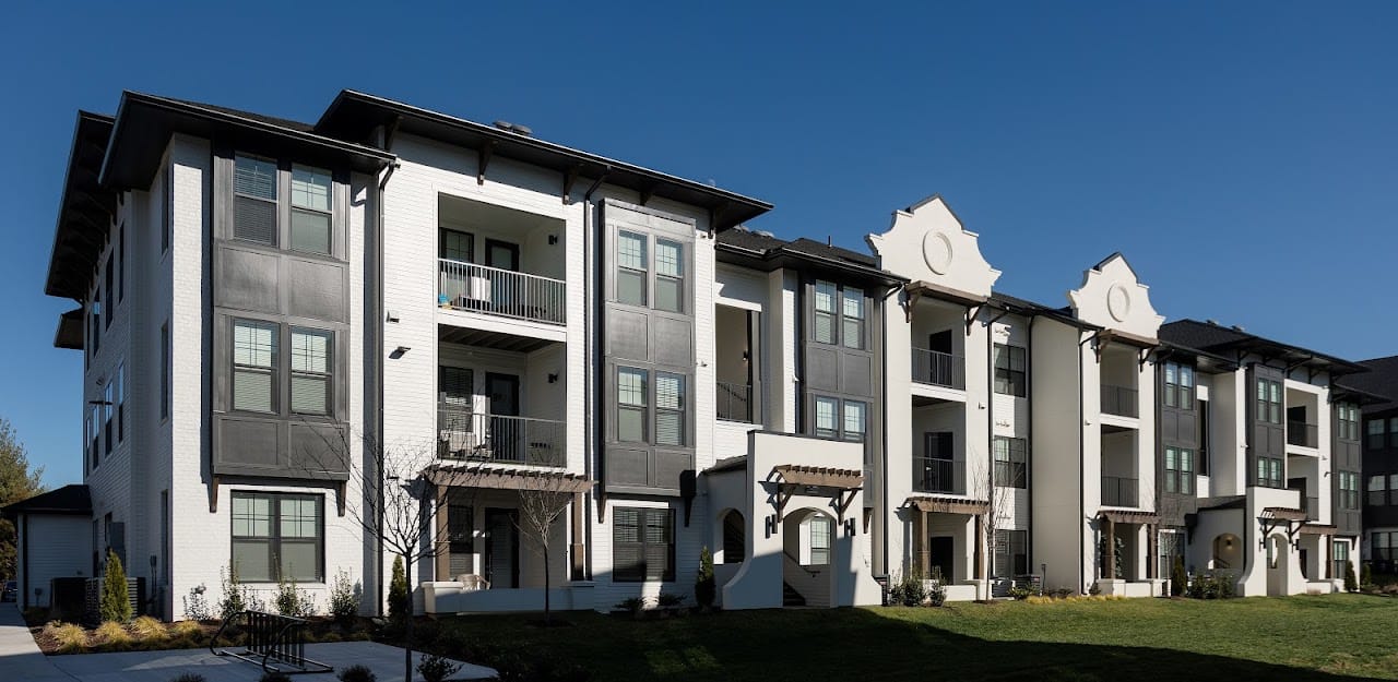 Photo of HOBSON at 1717 HOBSON PIKE NASHVILLE, TN 37013