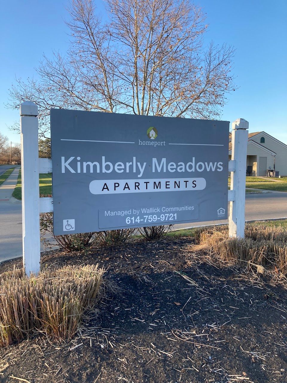 Photo of Kimberly Meadows Apartments at 2351 Courtright Rd Columbus, OH 43232