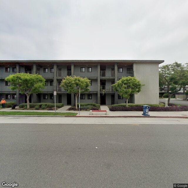 Photo of BEACHWOOD APARTMENTS. Affordable housing located at 475 WEST 5TH STREET AND 505 WEST 6TH STREET LONG BEACH, CA 90802
