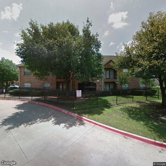 Photo of WATERFORD AT VALLEY RANCH. Affordable housing located at 151 COWBOYS PKWY IRVING, TX 75063