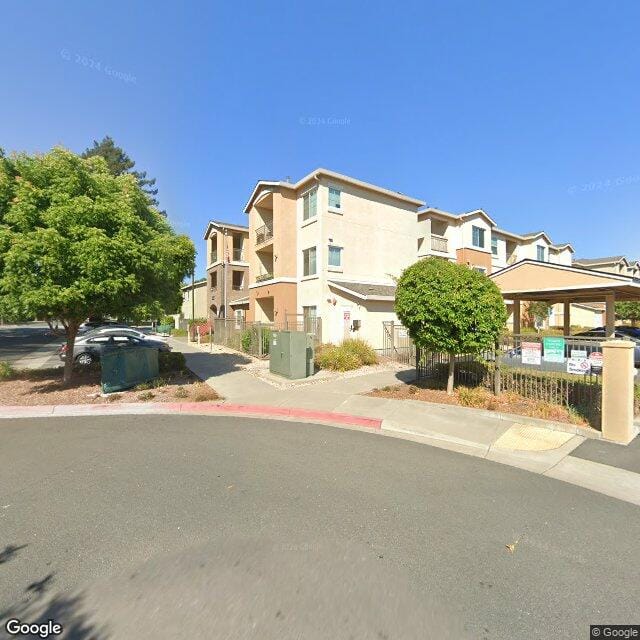 Photo of VINTAGE CHATEAU II. Affordable housing located at 325 N MCDOWELL BLVD PETALUMA, CA 94954