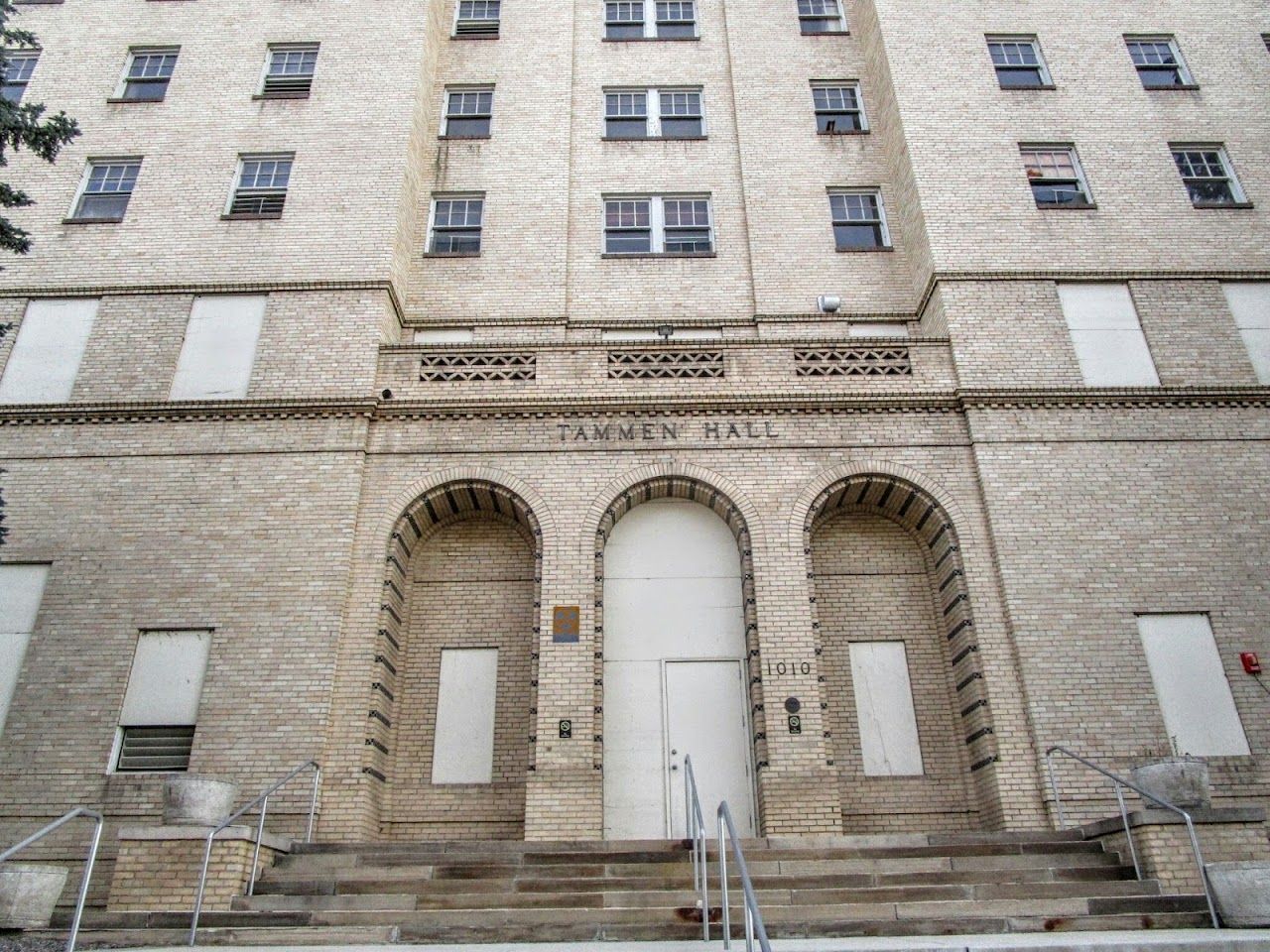 Photo of Tammen Hall Senior Residence. Affordable housing located at 1010 E 19th Ave Denver, CO 80218
