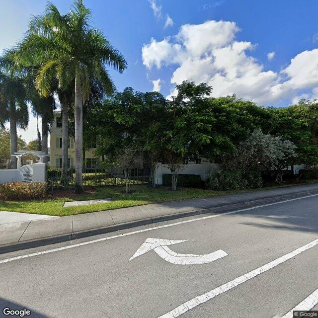 Photo of PINNACLE AT AVERY GLEN. Affordable housing located at 3871 N PINE ISLAND RD SUNRISE, FL 33351