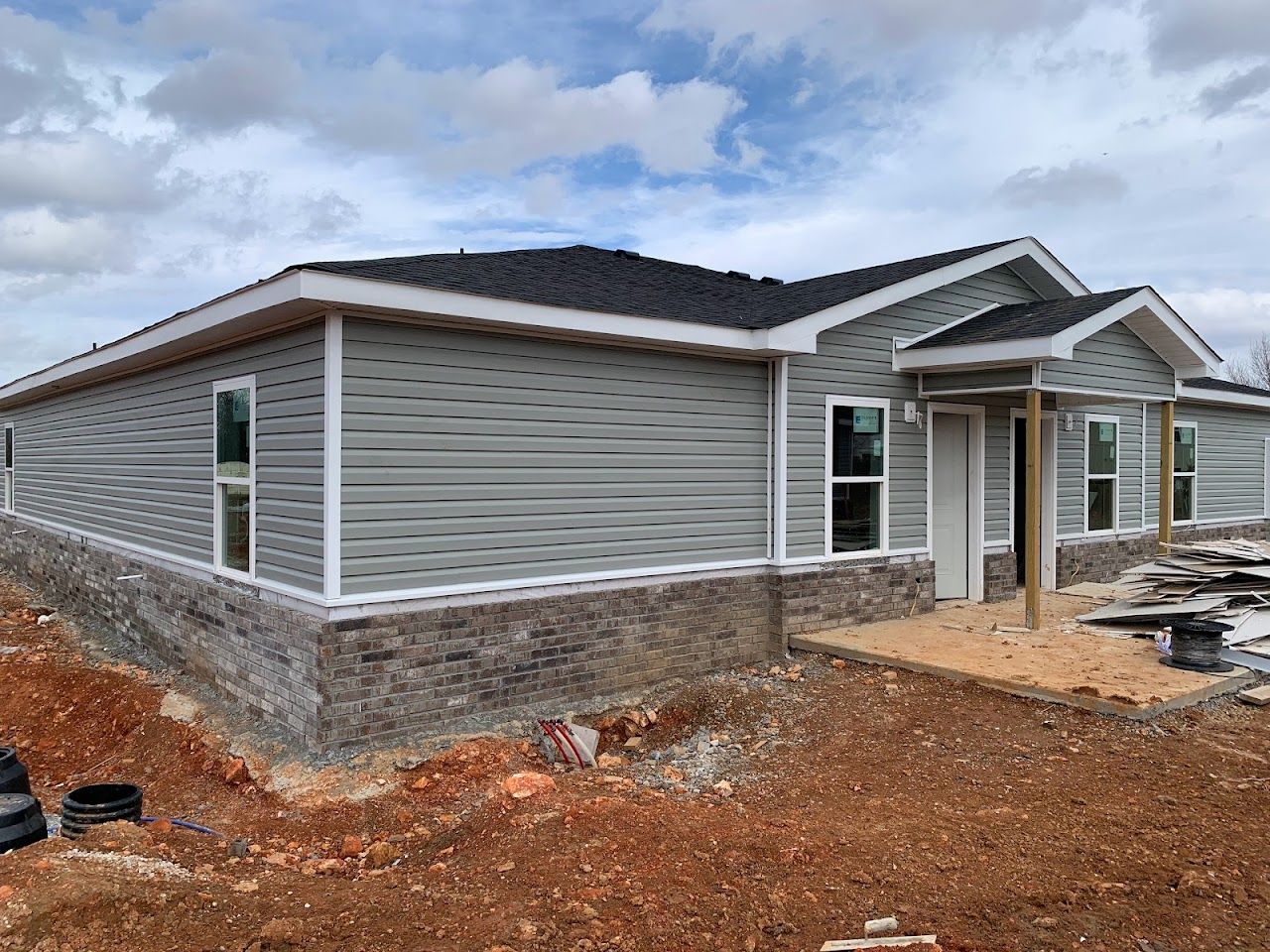 Photo of SAGER CREEK CROSSING at 801 E LAKE FRANCIS DRIVE SILOAM SPRINGS, AR 72761