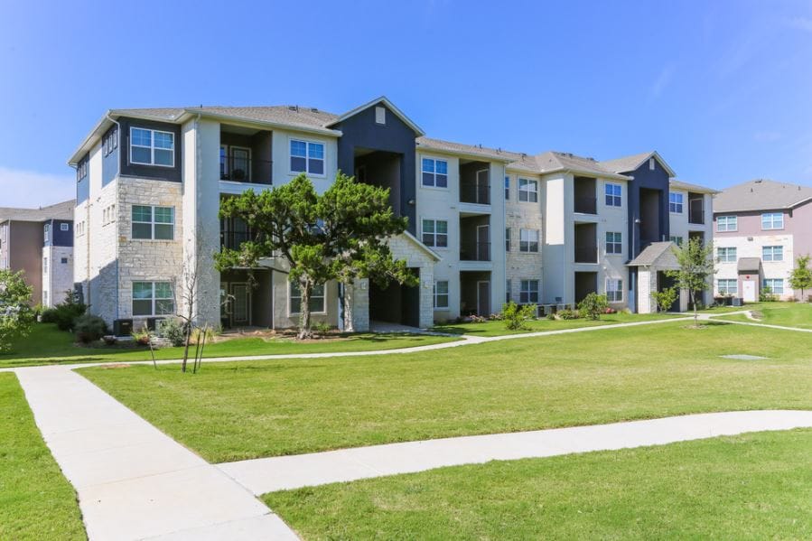 Photo of TUCKAWAY APARTMENTS. Affordable housing located at 1740 BAGDAD ROAD CEDAR PARK, TX 78613