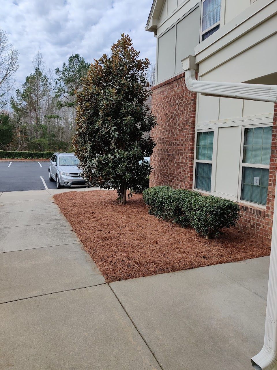 Photo of CURLIN COMMONS. Affordable housing located at 276 OVERHEAD BRIDGE ROAD MOORESVILLE, NC 28115