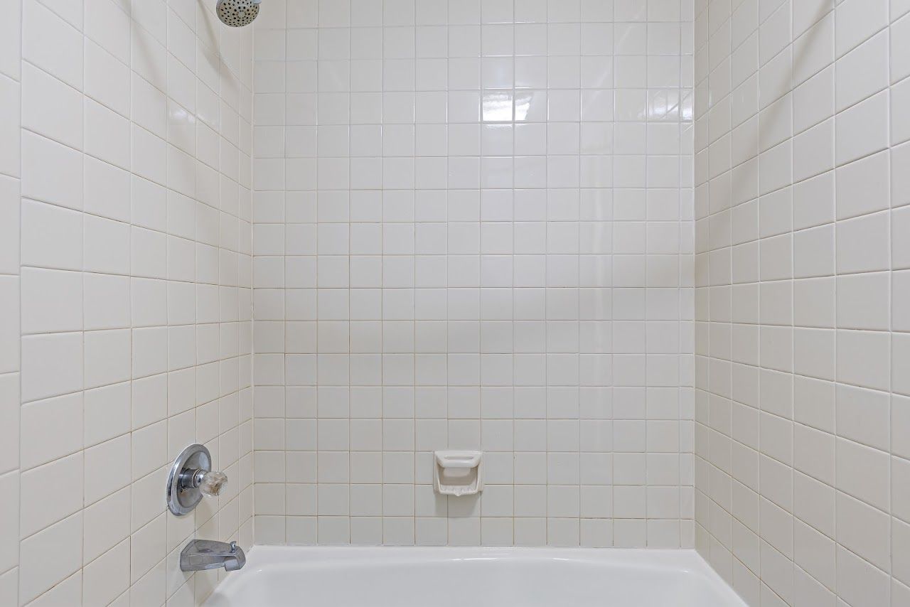Photo of Kilgore Apartments. Affordable housing located at 1500 East Kilgore Portage, MI 49002