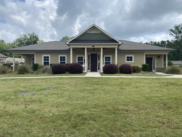 Photo of LIVE OAK VILLAS, PHASE 1. Affordable housing located at 228 WISTERIA WAY MIDWAY, GA 31320