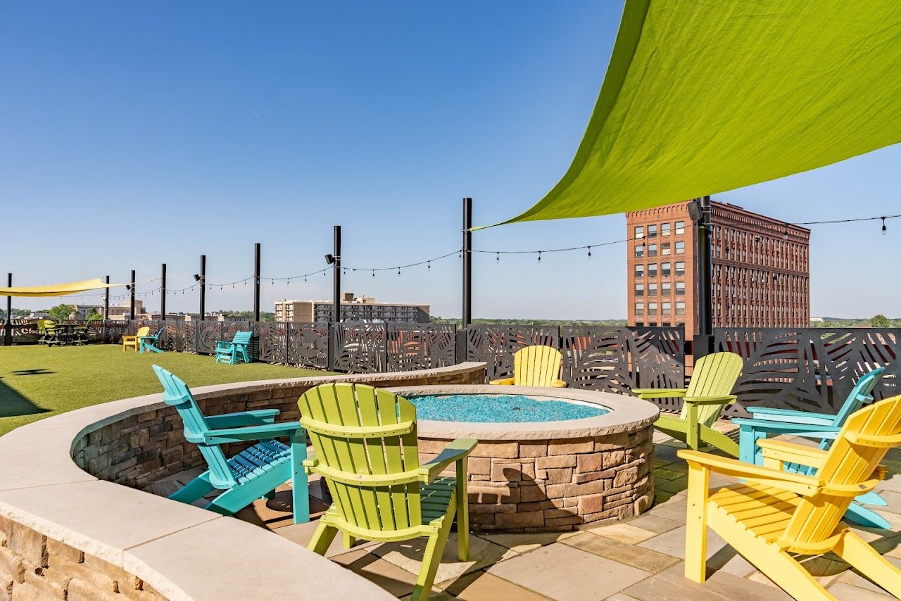 Photo of Parkway Loft. Affordable housing located at 1300 Christmas Seal Dr NW Canton, OH 44709